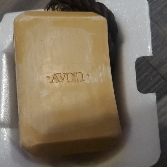 Vintage avon blend soap on a rope - Picture 2 of 2